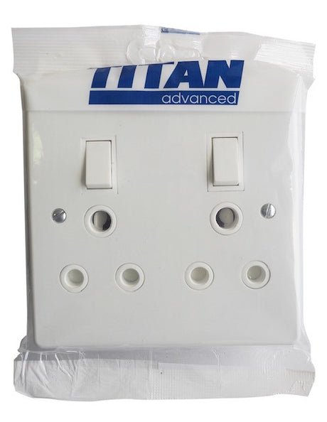 TITAN 16A DOUBLE SWITCH SOCKET + PLASTIC COVER 4X4